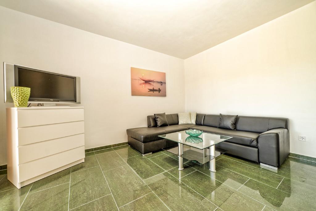 Apartment 2 Pula