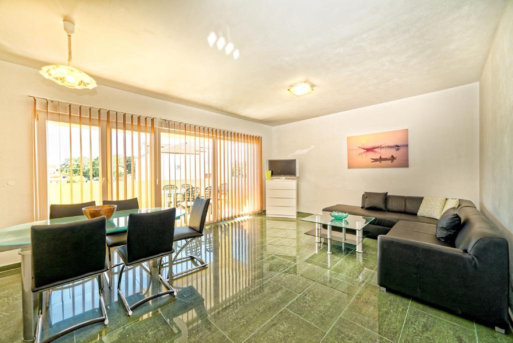 Apartment 2 Pula